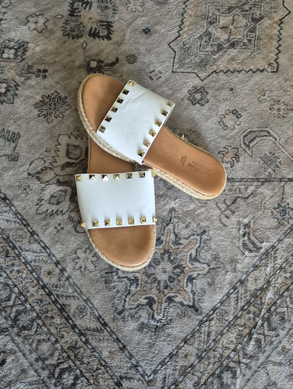Guilia Palai Rockstud Leather Sandals